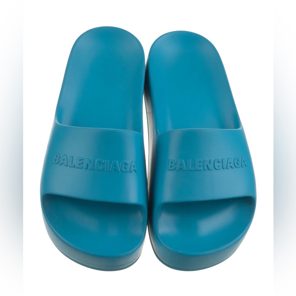 Balenciaga slides